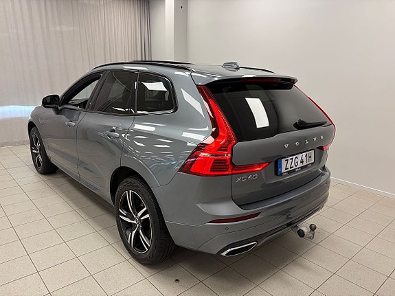 Volvo XC60 3 of 23