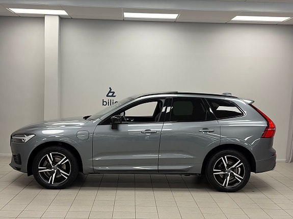 Volvo XC60 2 of 23