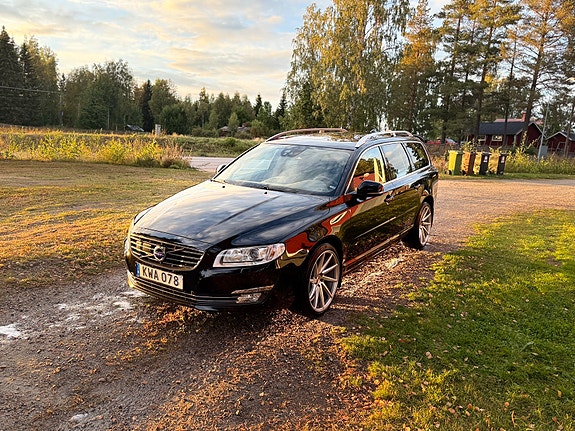 Volvo V70 6 of 7
