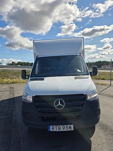 Mercedes Sprinter Skåp 3 of 12