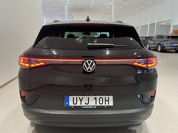 Volkswagen ID.4 5 of 15