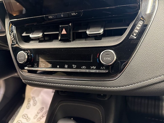 Toyota Corolla 16 of 20