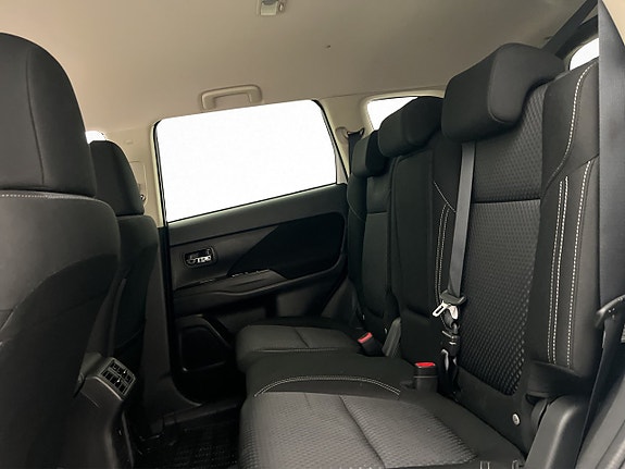 Mitsubishi Outlander 23 of 30