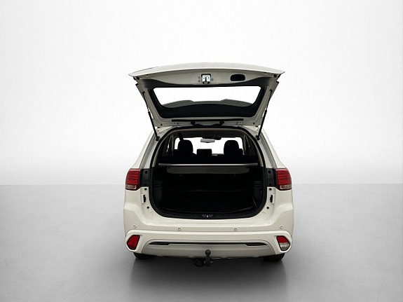 Mitsubishi Outlander 10 of 30