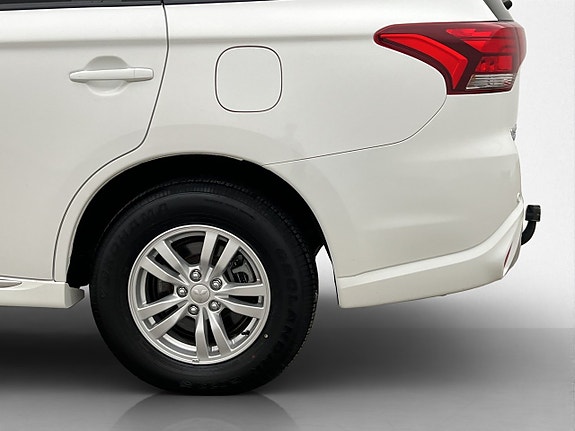 Mitsubishi Outlander 27 of 30