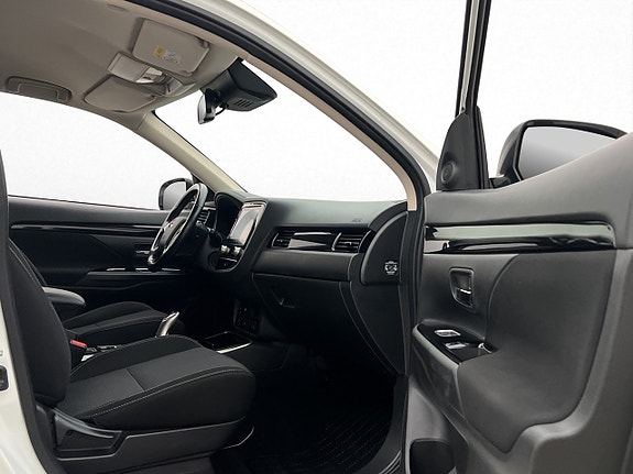 Mitsubishi Outlander 25 of 30