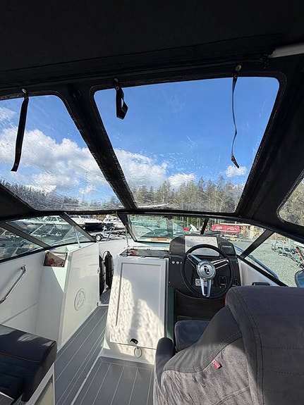 Nordkapp 605 Avant 2018 - Evinrude 150 HO = 175 HK - 110 Tim 10 of 11