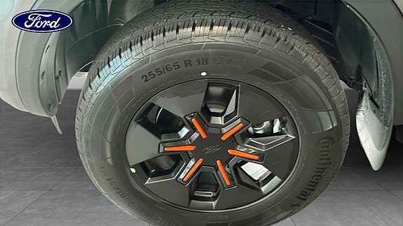 Ford Ranger 9 of 12