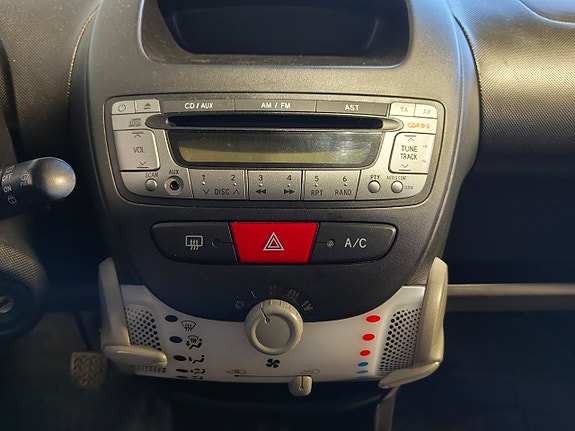 Peugeot 107 14 of 14
