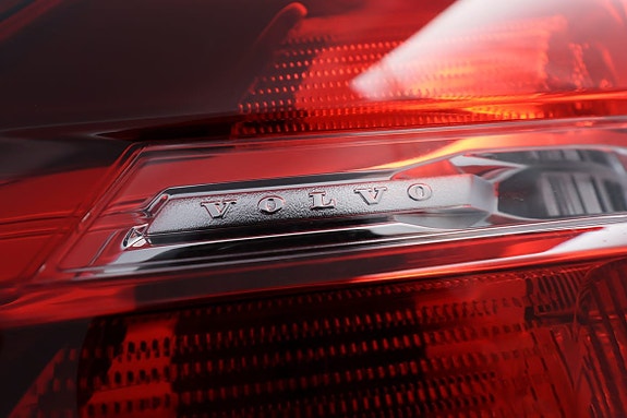 Volvo XC60 24 of 27