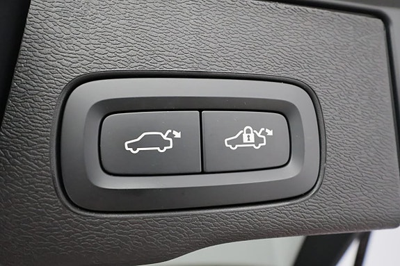 Volvo XC60 22 of 27