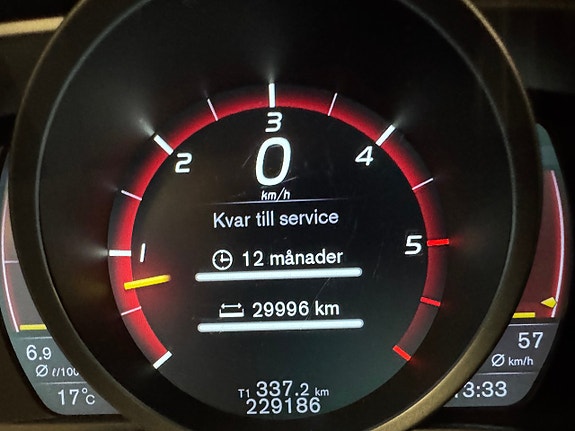 Volvo XC70 23 of 24