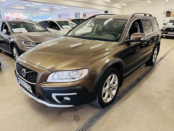 Volvo XC70 12 of 24