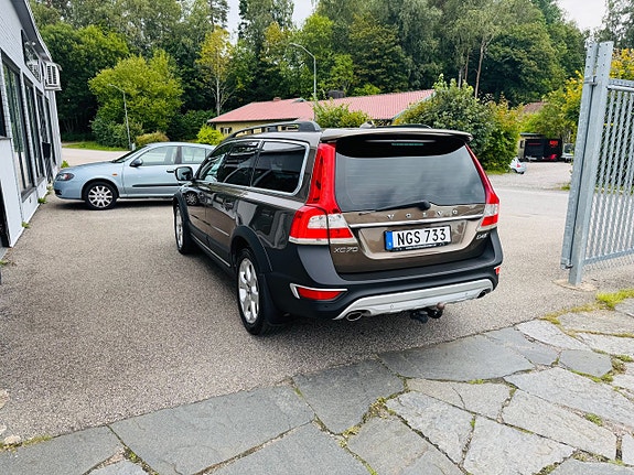 Volvo XC70 4 of 24