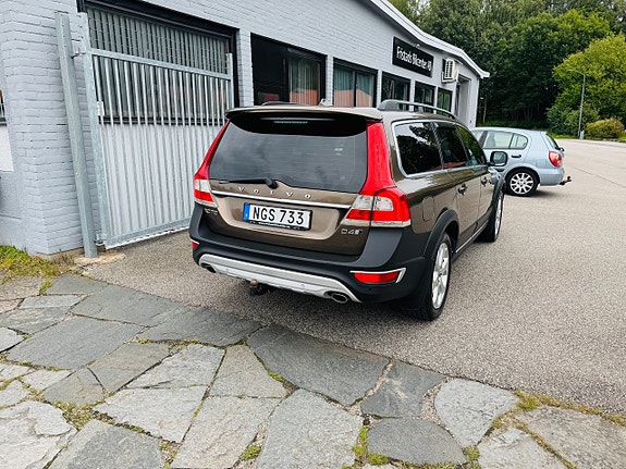Volvo XC70 3 of 24