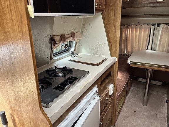 Ford Van Travelaire 12 of 15
