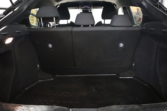Toyota C-HR 15 of 22