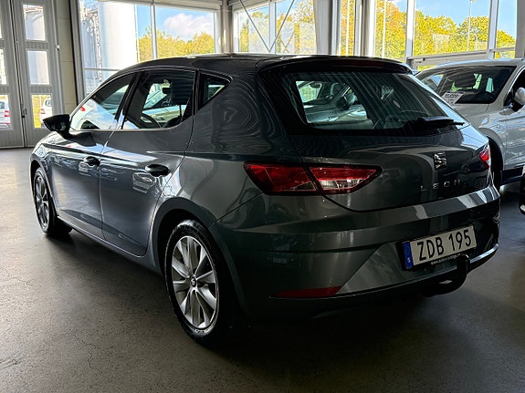 Seat Leon 9 of 26