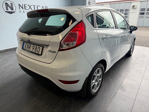 Ford Fiesta 3 of 7
