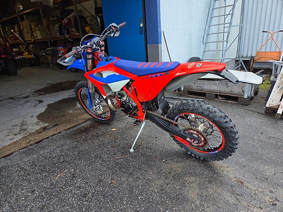Beta RACING 300 2 of 5
