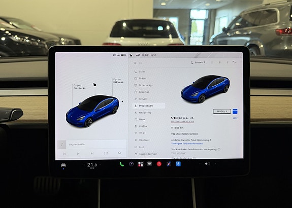 Tesla Model 3 21 of 21