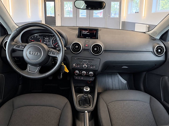 Audi A1 6 of 10