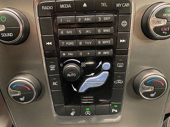 Volvo V60 18 of 24