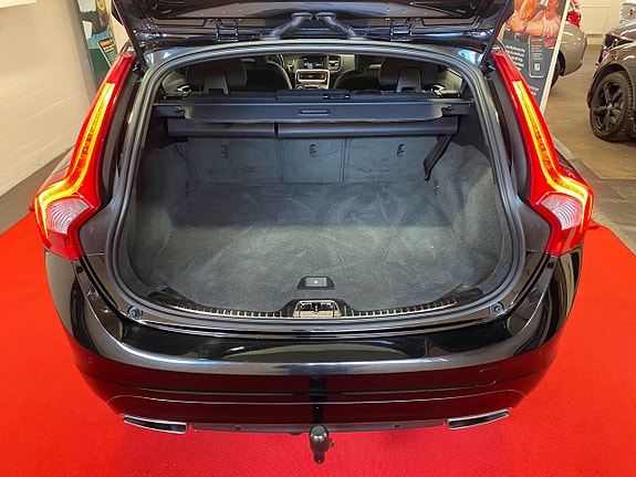 Volvo V60 6 of 24