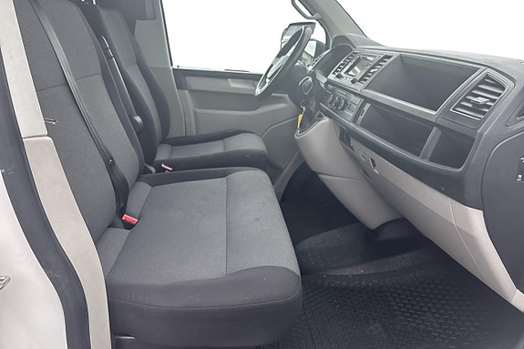 Volkswagen Transporter 14 of 22