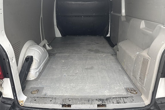 Volkswagen Transporter 17 of 22