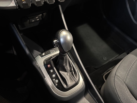 Kia Rio 12 of 17