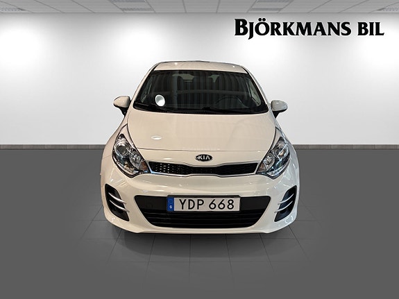 Kia Rio 2 of 17