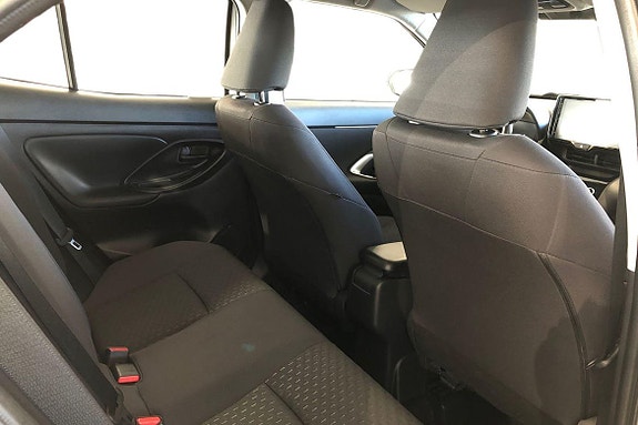 Toyota Yaris Cross 9 of 21