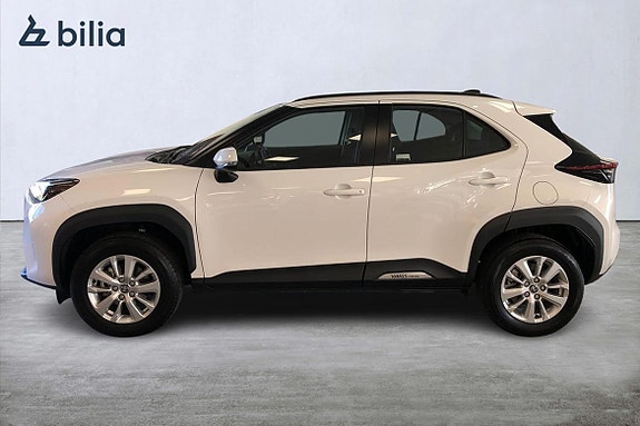 Toyota Yaris Cross 3 of 21