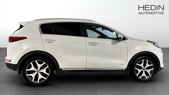 Kia Sportage 6 of 9