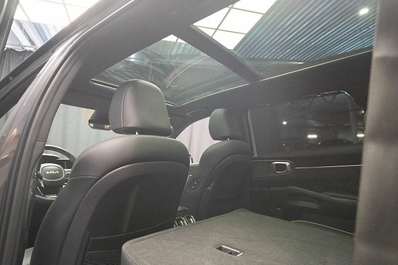 Kia Sorento 13 of 30