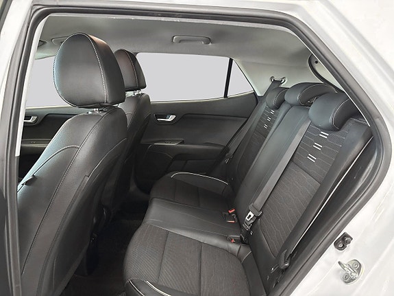 Kia Stonic 9 of 14