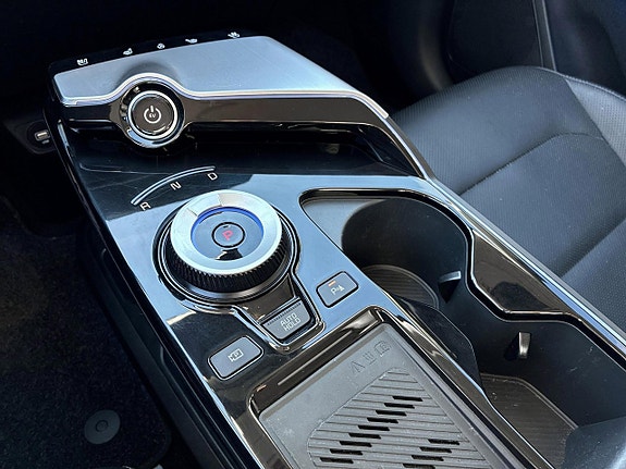 Kia EV6 12 of 15