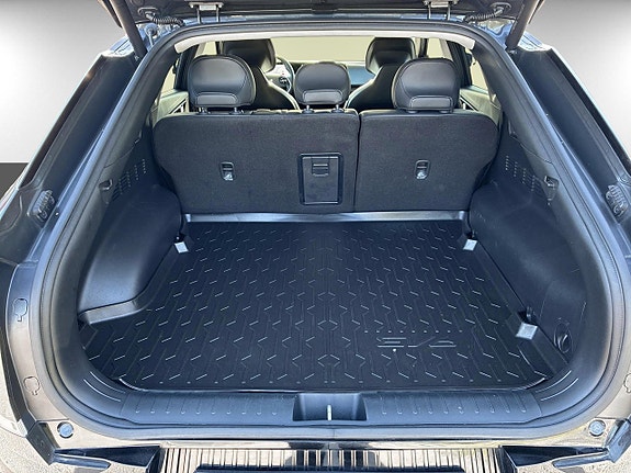 Kia EV6 14 of 15