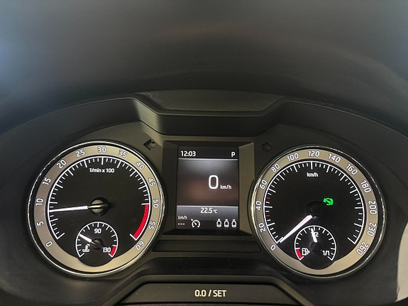 Skoda Octavia 11 of 14
