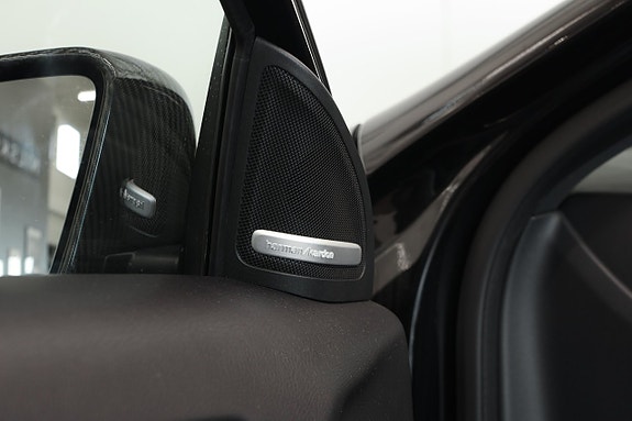 Mercedes-Benz A250 14 of 14