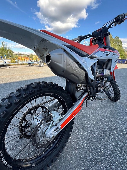 KTM 250 SX-F 3 of 8