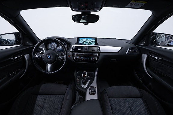 BMW M140i 13 of 21
