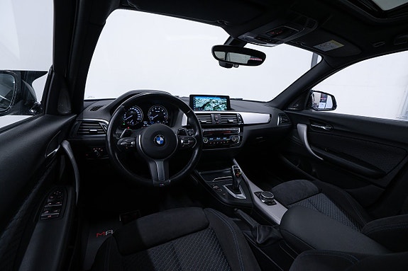 BMW M140i 12 of 21
