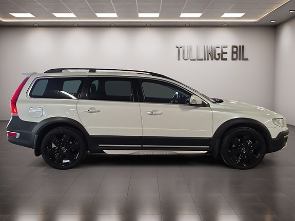 Volvo XC70 6 of 24