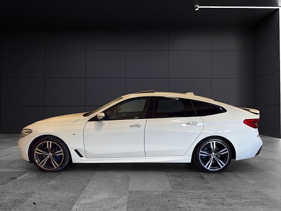 BMW 640i 3 of 30