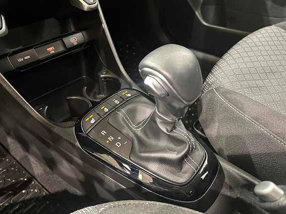 Kia Picanto 12 of 16