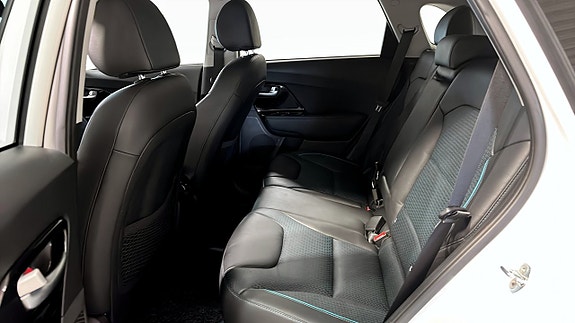 Kia e-Niro 9 of 12