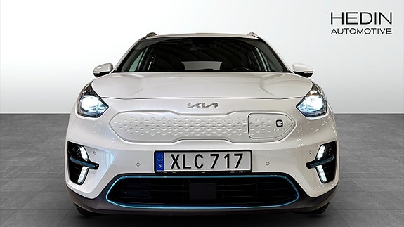 Kia e-Niro 2 of 12
