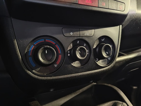 Fiat Doblo 12 of 14